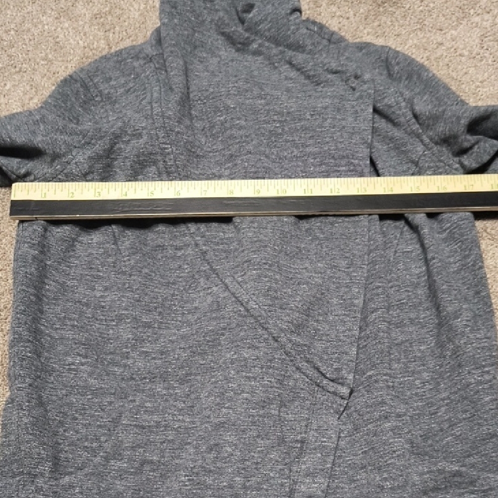 lululemon athletica Heather Gray Cardigan - Picture 3 of 7